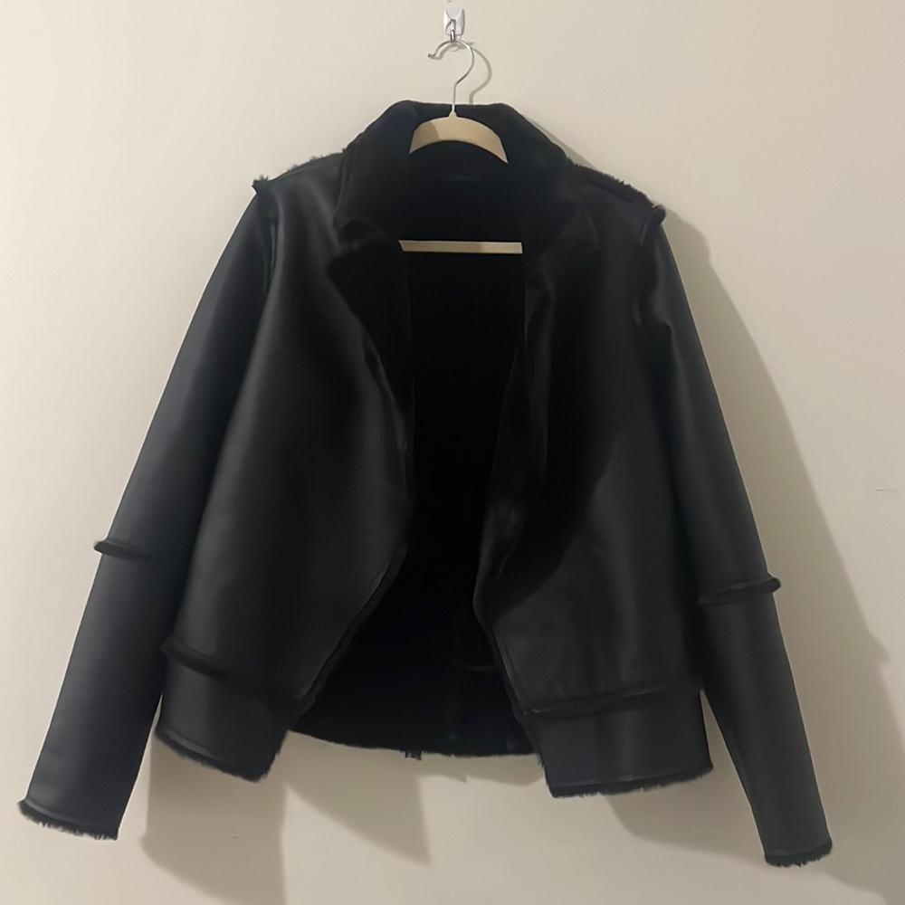 RARE Guess Reversible Faux Fur/Leather Jacket - Picture 2 of 9